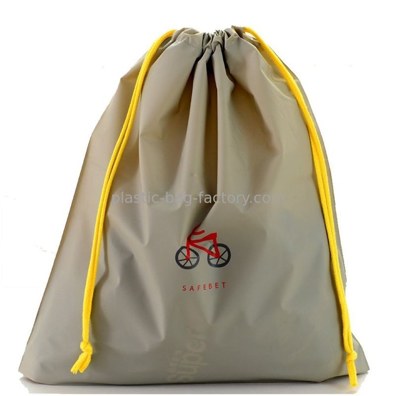 Lightweight PEVA Drawstring Bag Sport Waterproof Drawstring Bag for Home / Travel / Outdoor Storage Use