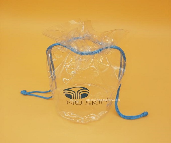Cylinder Transparent PVC Drawstring Organizer Pouch For Comstics , Personal Belongings