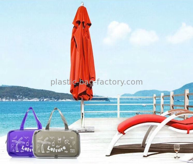 pl17037964-transparent_pvc_tote_beach_bag_clear_vinyl_toiletry_pouch_swim_beach_bag_travel_organizer_pouch_ideal_for_beach.jpg